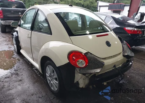 2008 Volkswagen New Beetle S/Se z USA, uszkodzony, nr VIN 3VWRG31C28M518534